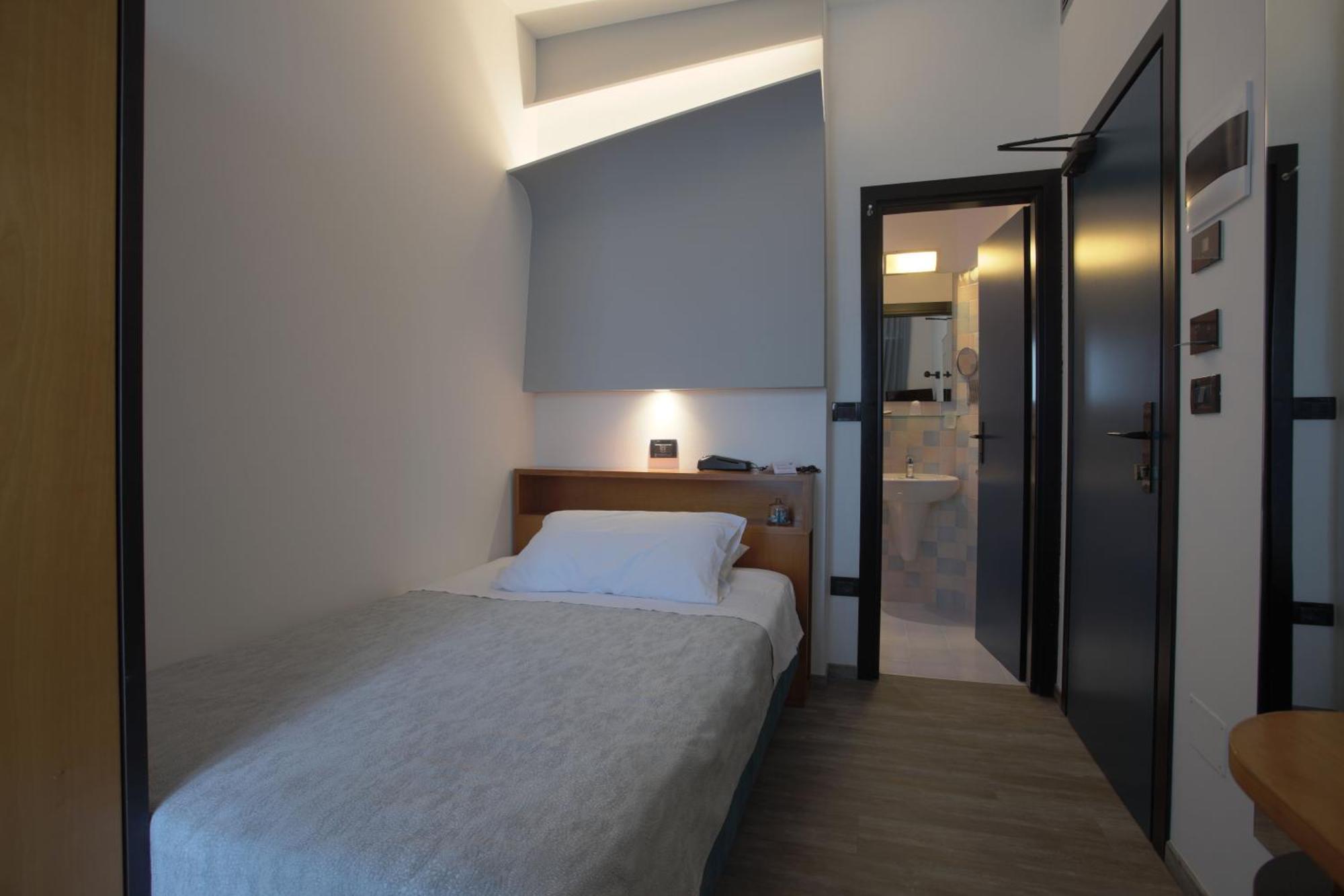 Hotel Ali D'Oro Rimini Phòng bức ảnh