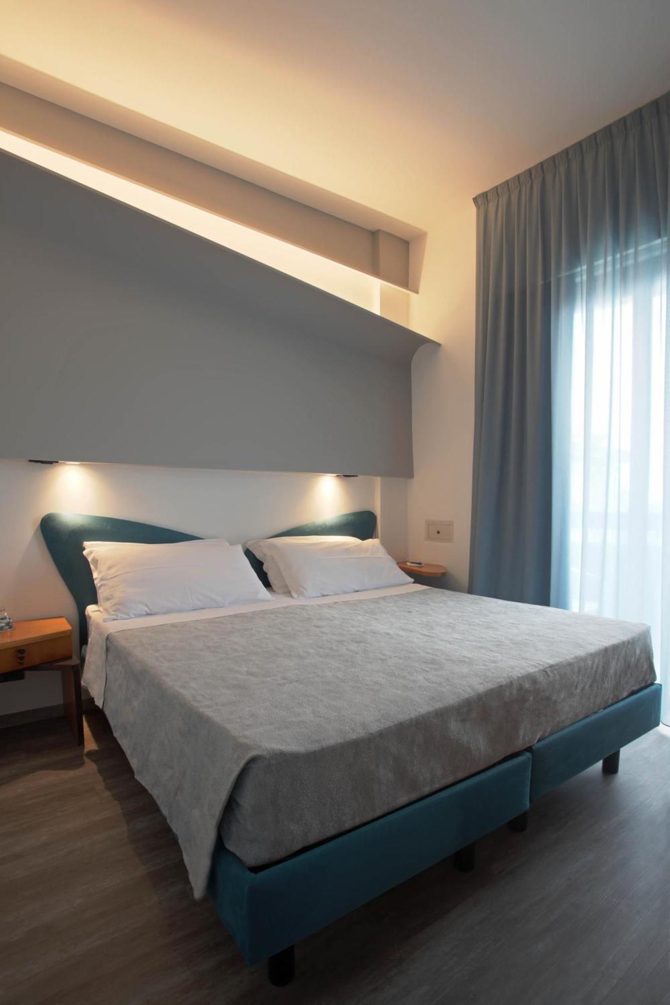 Hotel Ali D'Oro Rimini Ngoại thất bức ảnh