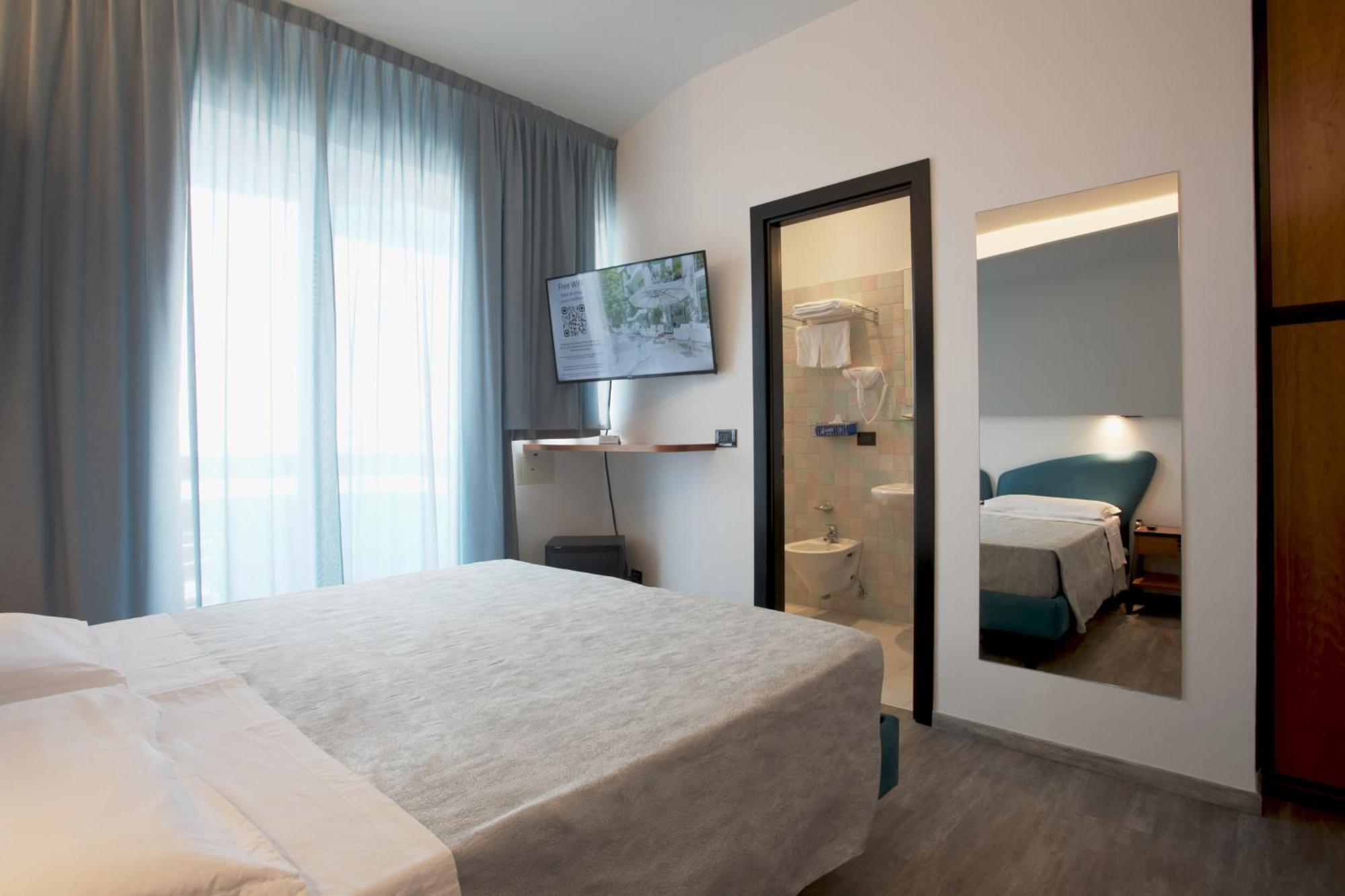 Hotel Ali D'Oro Rimini Ngoại thất bức ảnh
