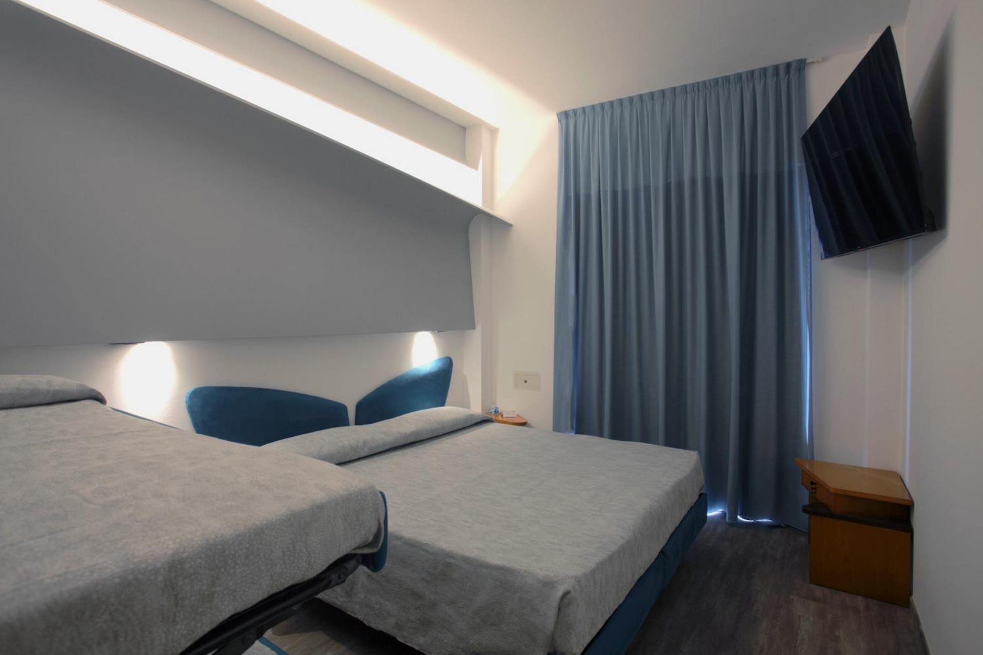 Hotel Ali D'Oro Rimini Ngoại thất bức ảnh