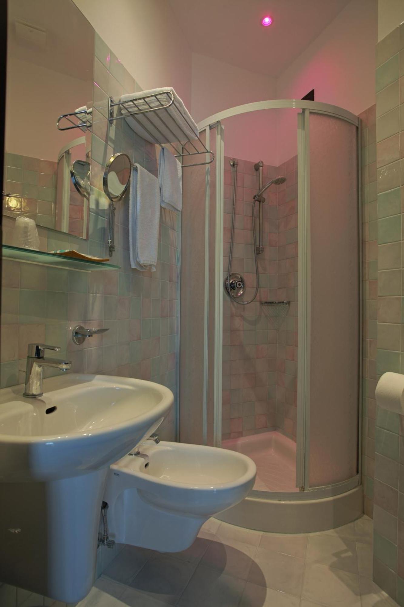 Hotel Ali D'Oro Rimini Ngoại thất bức ảnh